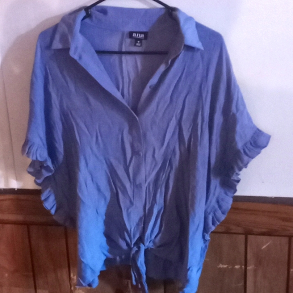 Ana dress shirt, size M